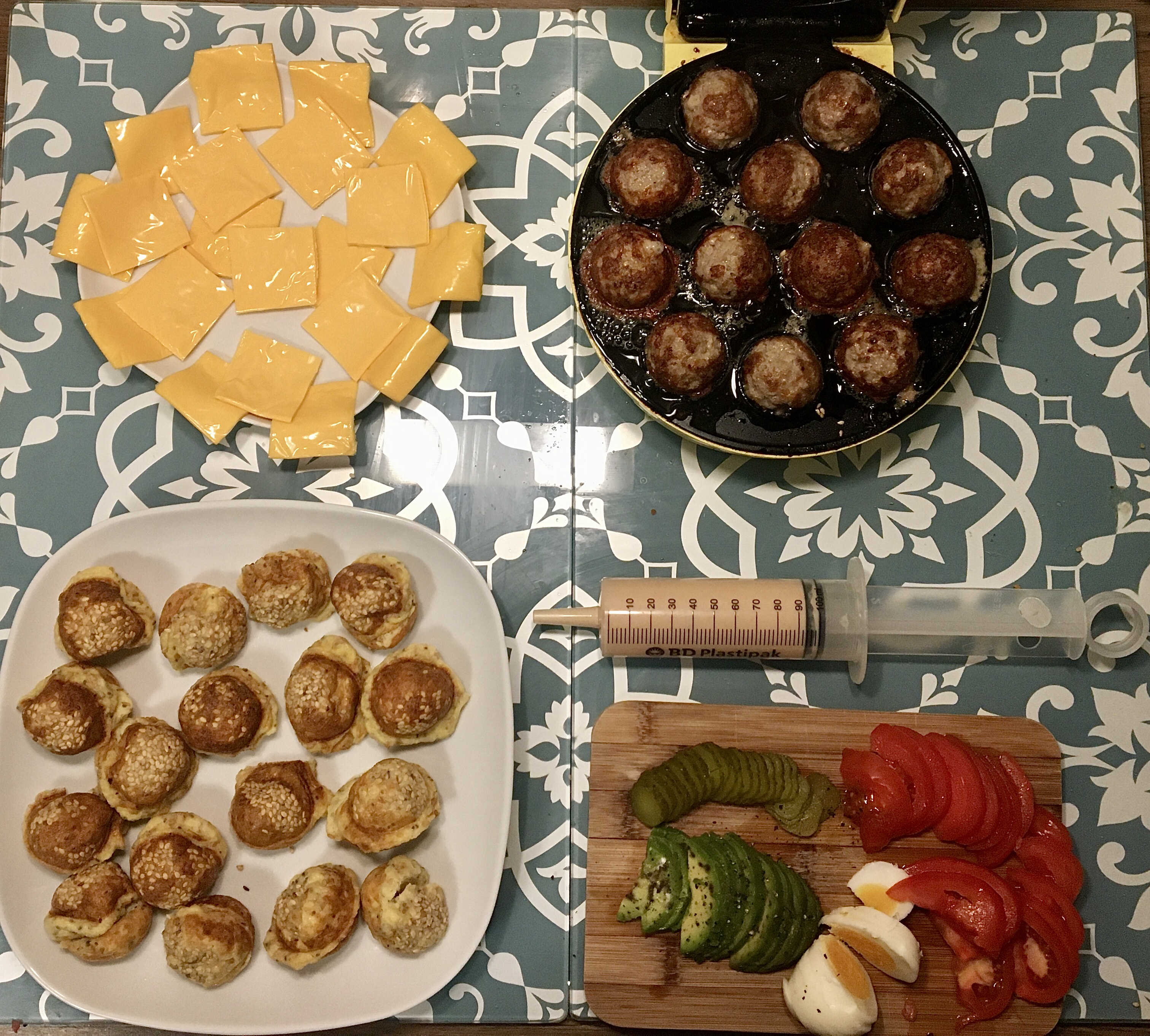 Low Carb Burger alle Zutaten im Überblick