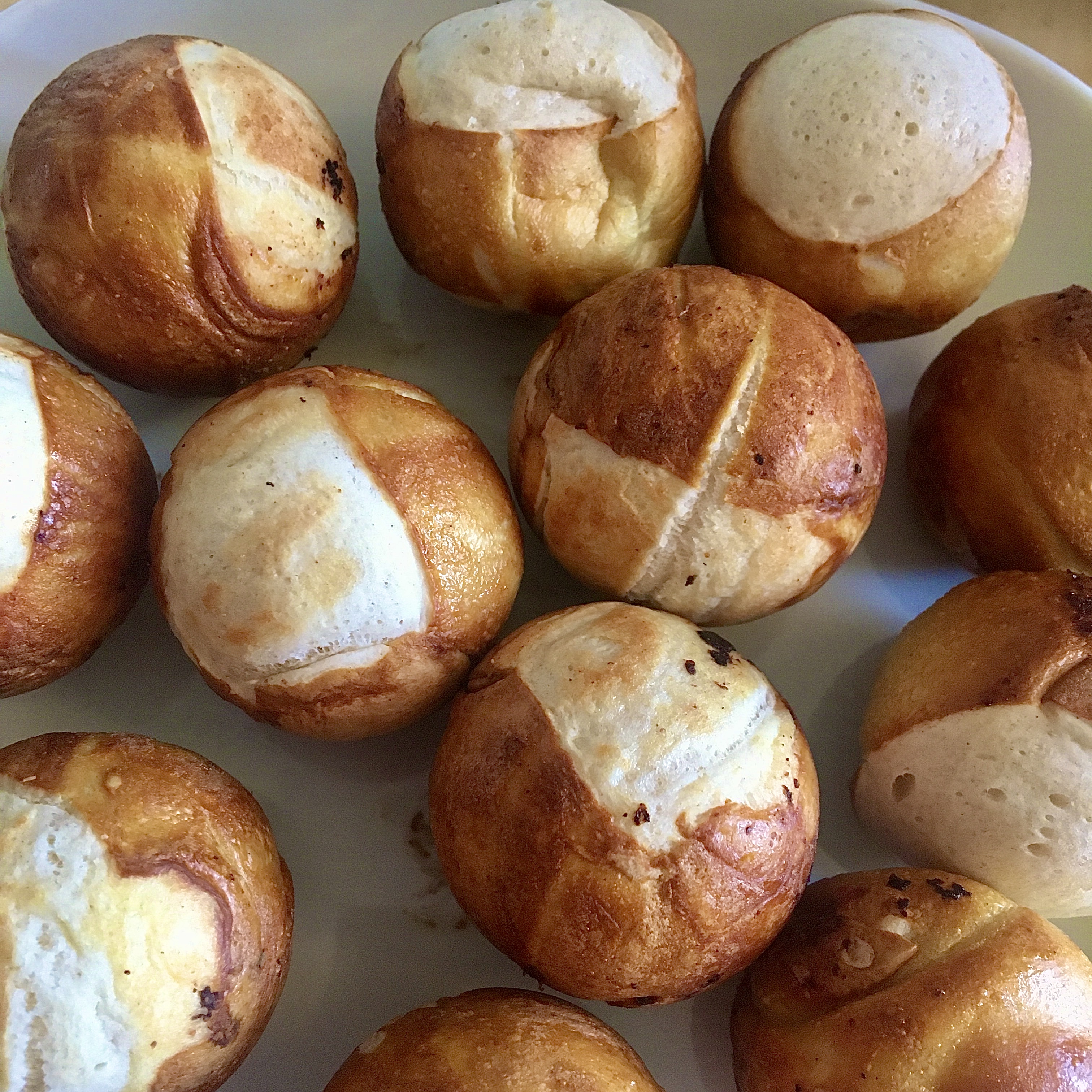 Laugenbrötchen aus dem Cake Pop Maker